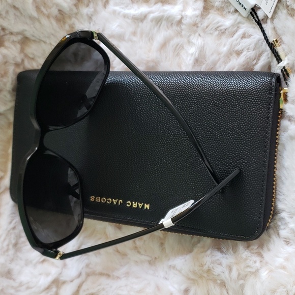 ❗Flash sale! Prada sunglasses - Picture 3 of 5
